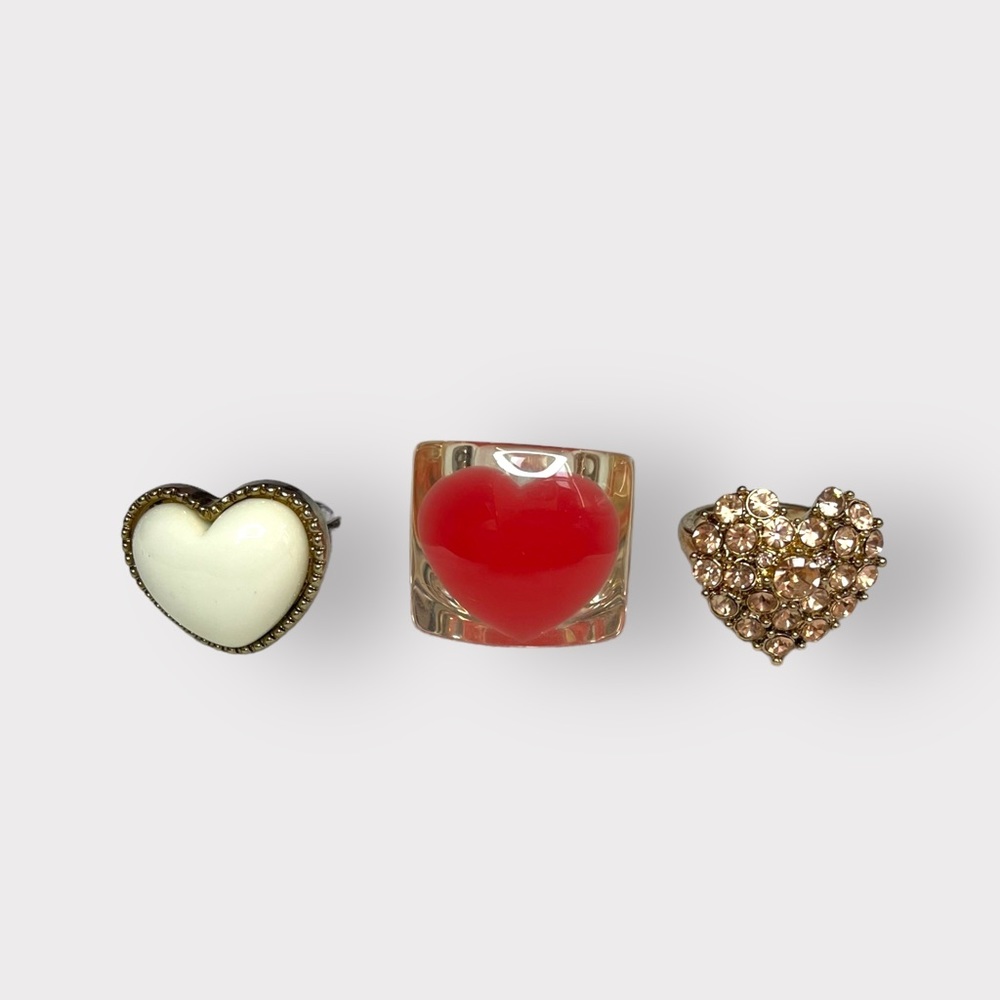 Valentine's Day 3 Heart Ring Bundle Size 7 - Picture 1 of 7